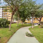 Home2Book Urban Retreat & Shared Pool Las Palmas