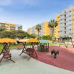 Home2Book Urban Retreat & Shared Pool Las Palmas