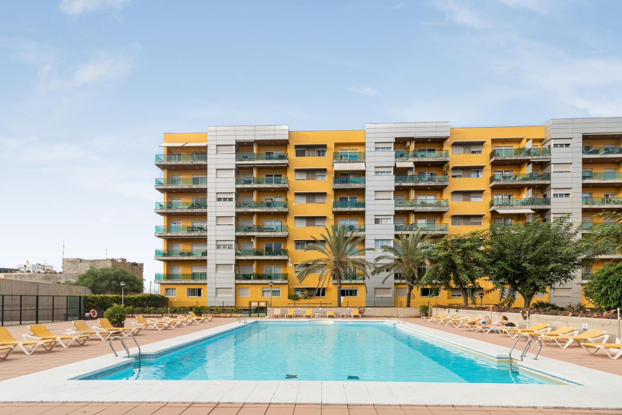 Home2book Urban Retreat & Shared Pool Palmas Apartamento
