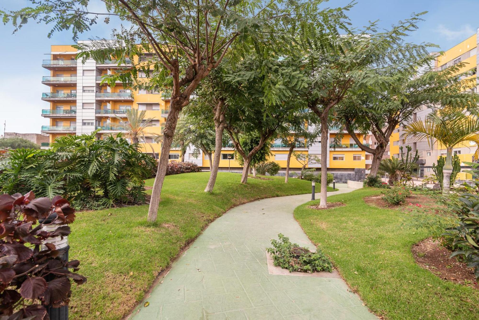 Home2book Urban Retreat & Shared Pool Palmas Apartamento *